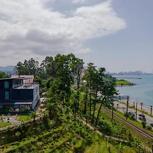 Inn House At The Sea, Batumi