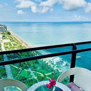 Aparthotel Sea View Orbi Beach Tower, Batumi